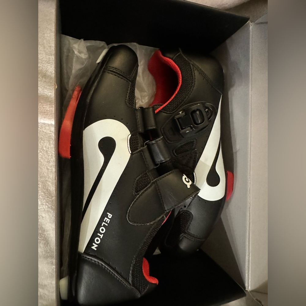 Women’s Peloton Indoor Cycling Shoes Size 40